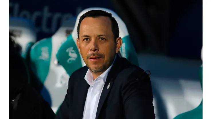 Eduardo Fentanes respondió al descontento de la afición