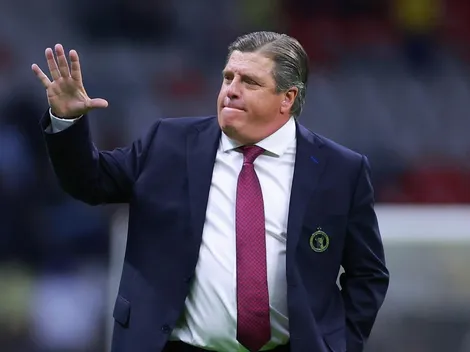 Miguel Herrera se confundió y fue hacia el vestidor del América