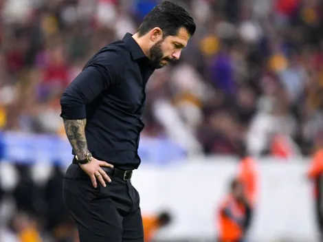 Benjamín Mora, molesto por una nueva derrota