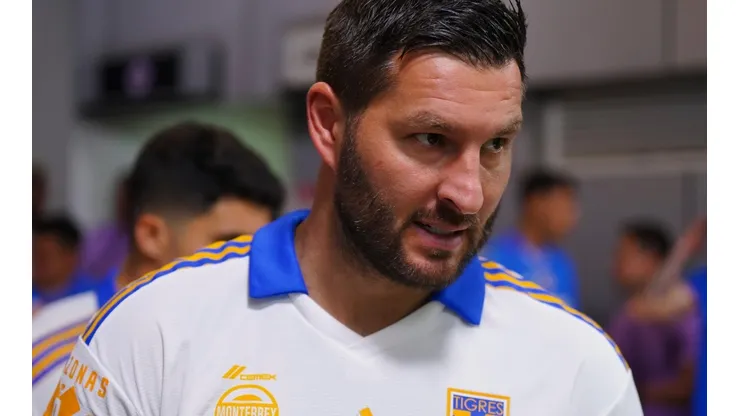 André-Pierre Gignac previo a un partido del torneo Apertura 2022.