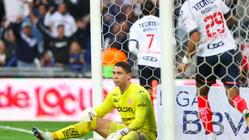 Con este penalti de Edgar Méndez, Necaxa le sacó el empate al Monterrey.