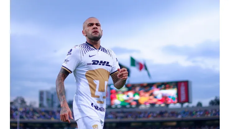 CIUDAD DE MEXICO, MEXICO - AGOSTO 13: Dani Alves del Pumas durante el juego de la jornada 8 del Torneo Apertura 2022 de la Liga BBVA MX en el Estadio Olímpico Universitario el 13 de Agosto de 2022 en la Ciudad de Mexico, Mexico. (Foto: Mauricio Salas/JAM MEDIA)