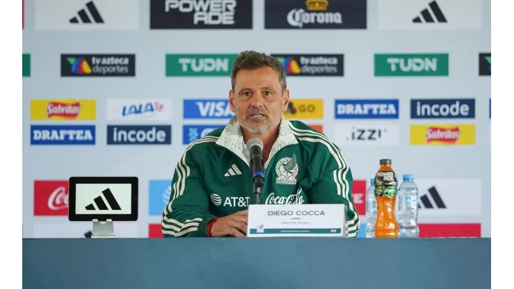 Diego Cocca recibió un duro recibimiento por los aficionado