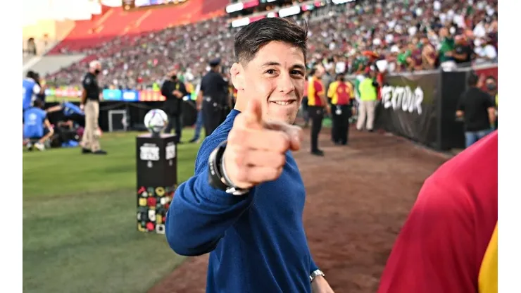 Brandon Moreno, campeón de la UFC, le da su bienvenida a Miguel Herrera (Foto: imago7)