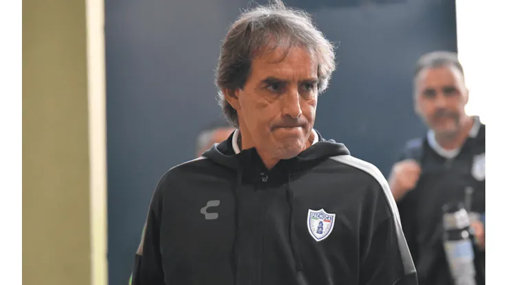 Guillermo Almada en un partido del torneo Clausura 2023.