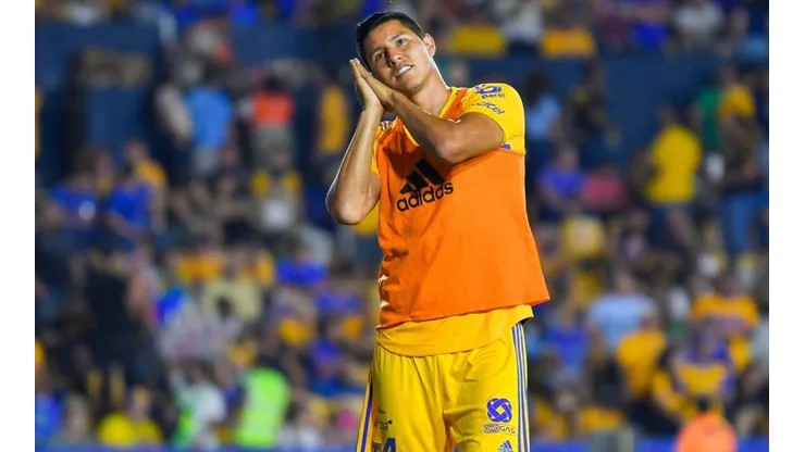 Hugo Ayala vuelve a Tigres UANL