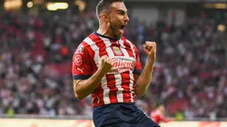 Chivas reaccionó sobre el final