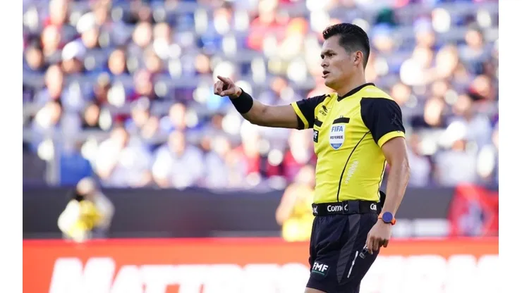 Preocupa a la Comisión de Arbitraje que Pérez Durán siga sin poder pitar (Foto: imago7)