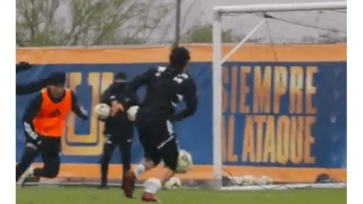 Lainez se lució en la práctica de Tigres