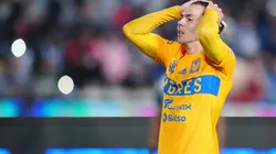 Sebastián Córdova y un momento difícil en Tigres UANL.