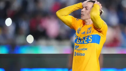 Sebastián Córdova y un momento difícil en Tigres UANL.