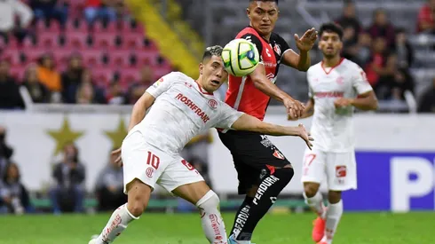 Atlas y Toluca se enfrentan por el pendiente de la jornada uno.