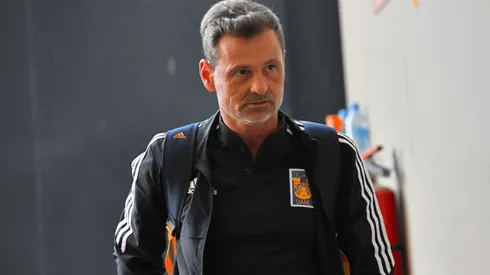 Diego Cocca vive su primer torneo como director técnico de Tigres.