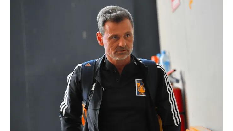 Diego Cocca vive su primer torneo como director técnico de Tigres.