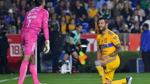 André-PIerre Gignac no pudo superar a Marcelo Barovero.