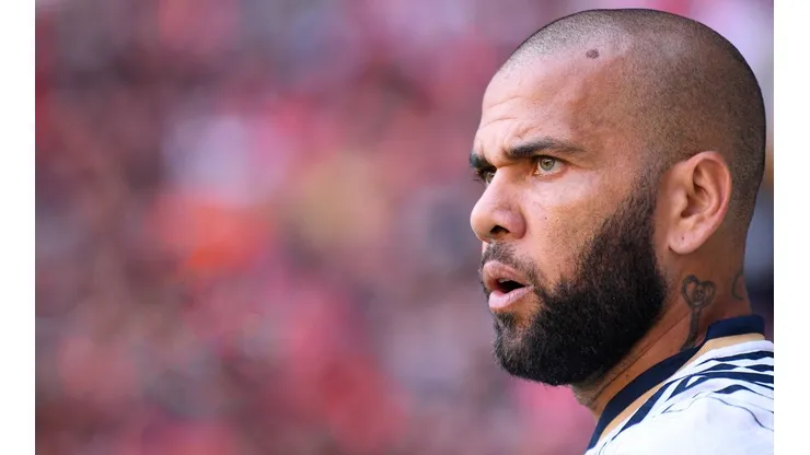 Dani Alves hará un pedido para salir en libertad provisional.