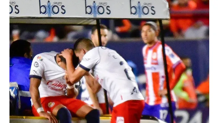 Jugador de Toluca le desea pronta recuperación a Alexis Vega