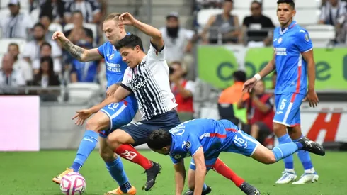 Las alineaciones de Cruz Azul y Rayados por el Apertura 2025