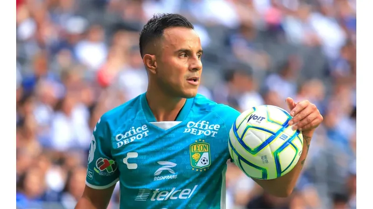 Luis Montes se despide del Club León.