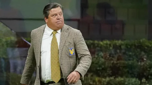 Equipo de segunda división descartó al Piojo y fichó a otro DT