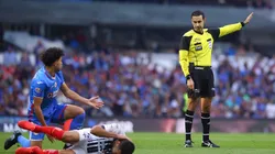 Críticas al arbitraje en Cruz Azul vs. Monterrey.