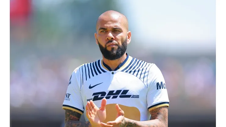 Dani Alves no estará presente en el duelo de Pumas UNAM vs. Santos Laguna.