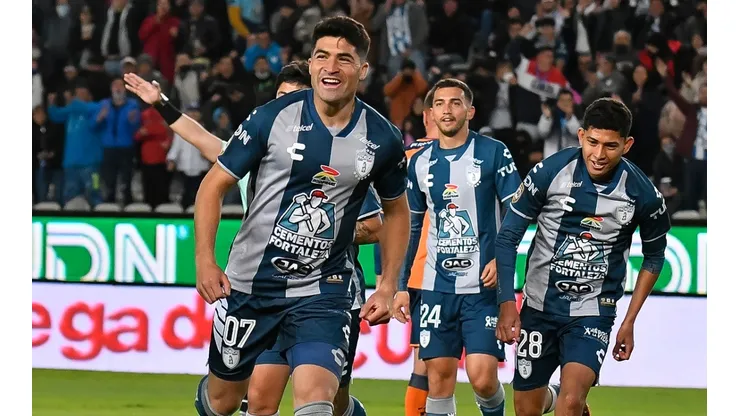 Pachuca goleó a Puebla en su debut en la Liga MX