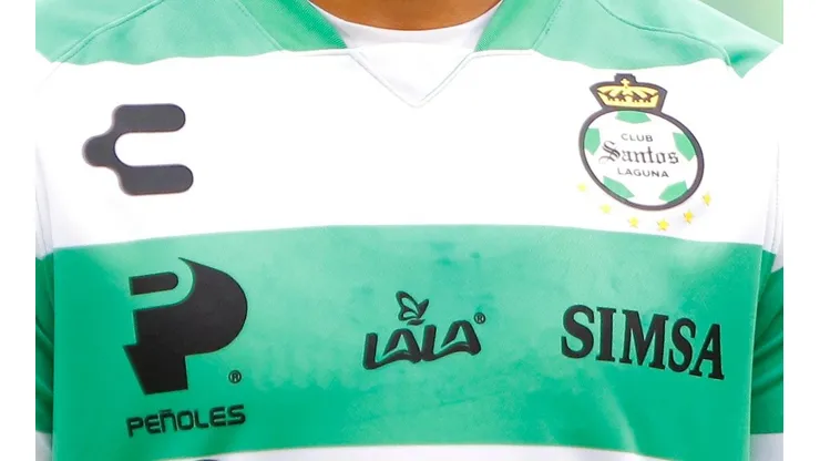 Se mueve el mercado de Santos.