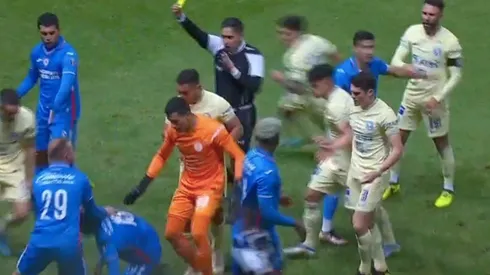 Bronca Clásico Joven Copa Sky 2022