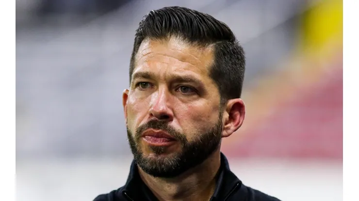 El dolor de Benjamín Mora por perder su primer Clásico Tapatío como DT de Atlas