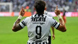 Adam Bareiro en un partido del Monterrey en el torneo Clausura 2019.