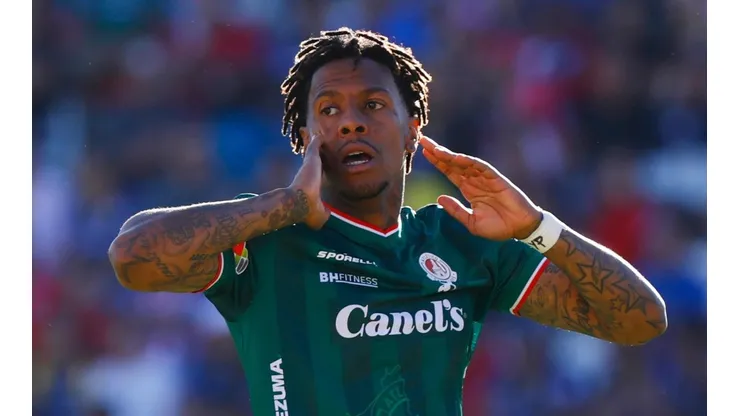 Abel Hernández, una de las novelas del mercado.