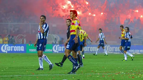 Monarcas contra Rayados en el partido de vuelta de la Final del torneo Clausura 2003.