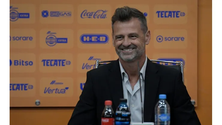 La primera alineación de Diego Cocca en Tigres UANL