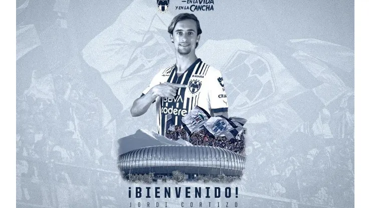 La bienvenida de los Rayados a Jordi Cortizo.