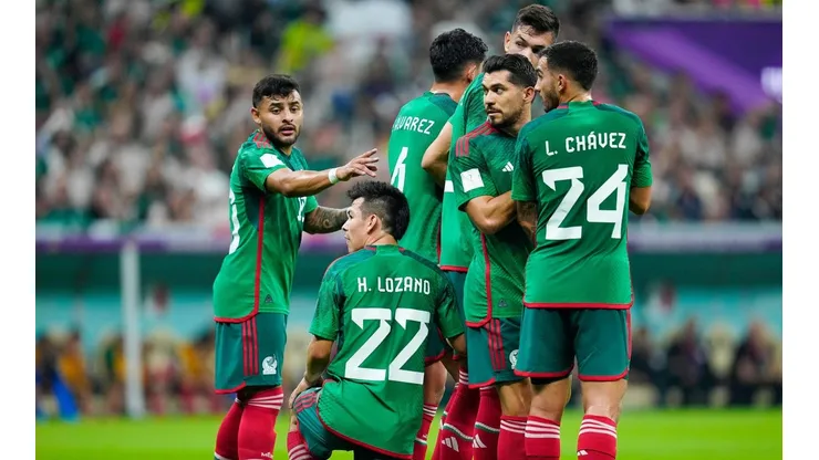Lozano rompe filas en la selección mexicana.