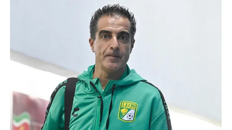Renato Paiva, entrenador del Club León.
