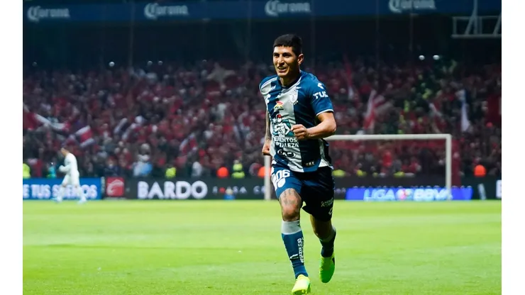 Pocho Guzmán interesa a Chivas y Monterrey.