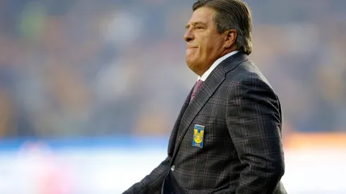 Miguel Herrera fue destituido como DT de Tigres