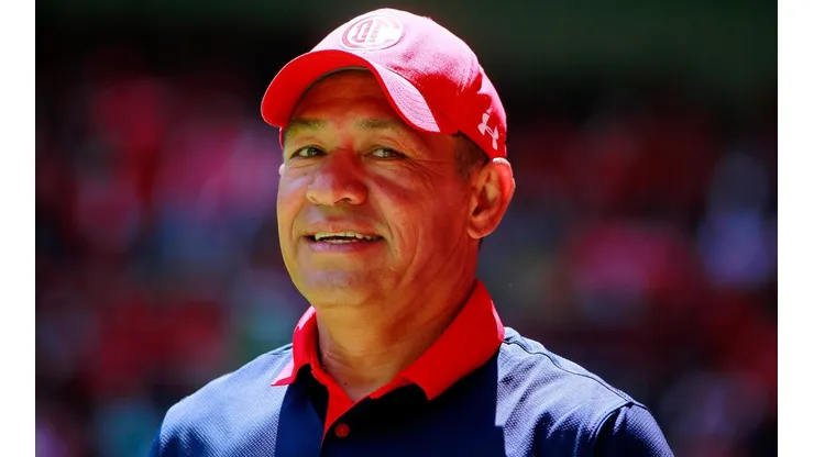 El cuerpo técnico de Toluca sufre importantes modificaciones.