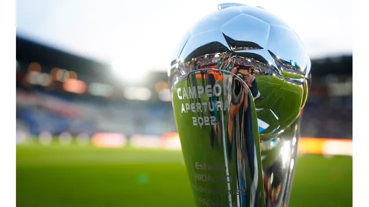 Pachuca levantó el trofeo del Apertura 2022.