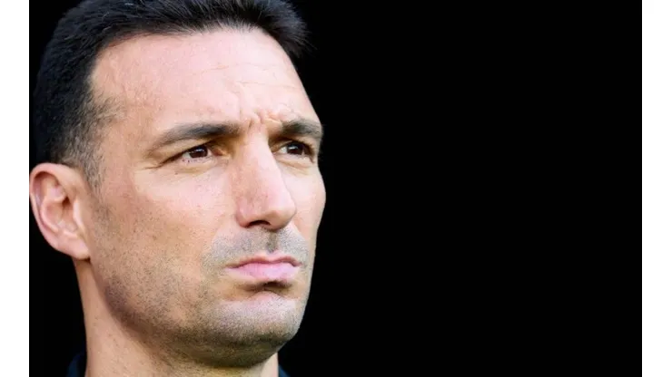 Scaloni convocó a un mexicano.