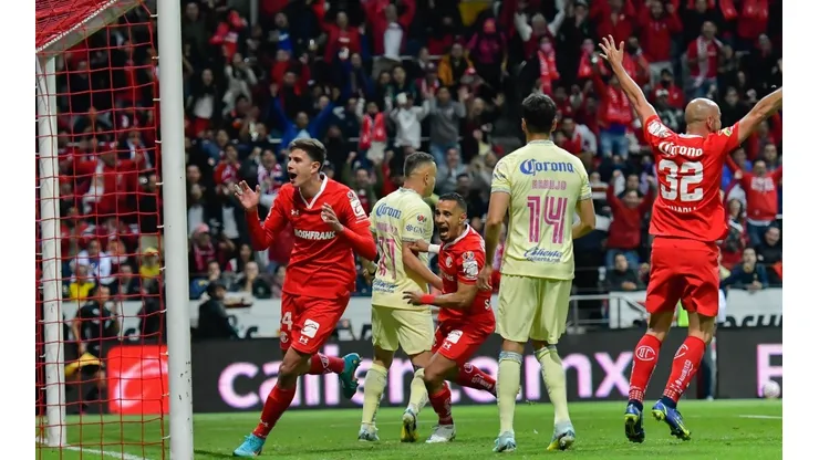 Toluca y América se enfrentan en la ida de las semifinales de la Liguilla.