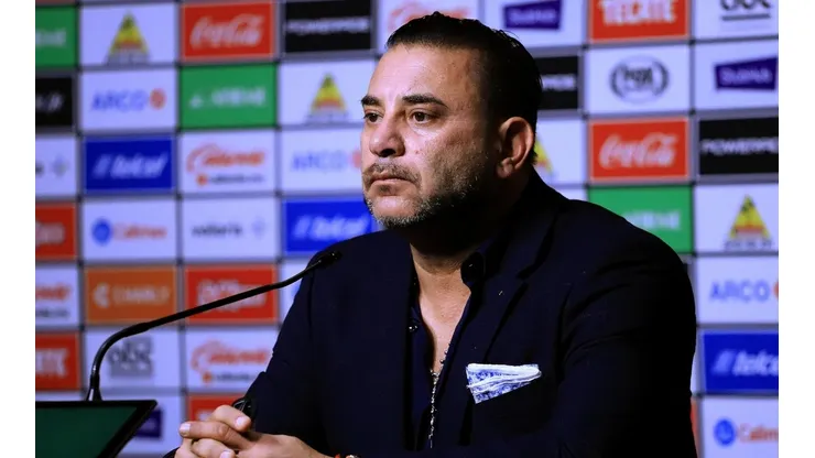 Tres equipos, tras los pasos de Antonio Mohamed