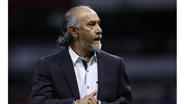 ¿Adiós Potro? Cruz Azul ya tiene un DT en la mira