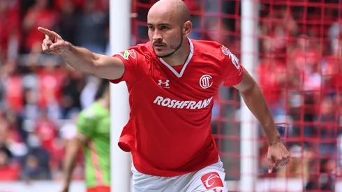 Toluca, Estado de Mexico, 9 de octubre de 2022. Carlos González durante el partido de repechaje del torneo Apertura 2022 de la Liga BBVA MX, entre los Diablos Rojos del Toluca y los Bravos de FC Juárez, celebrado en el estadio Nemesio Diez. Foto: Imago7/ Etzel Espinosa