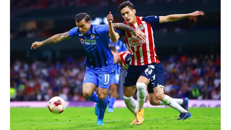 Cruz Azul y Chivas se enfrentan por la Jornada 17.