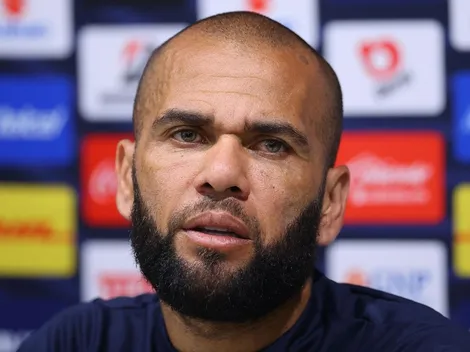 Dani Alves desmintió a Pumas sobre su lesión y provocó reacción del club