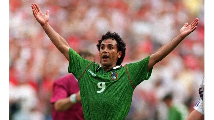 Hugo Sánchez jugó tres Mundiales con la selección mexicana.