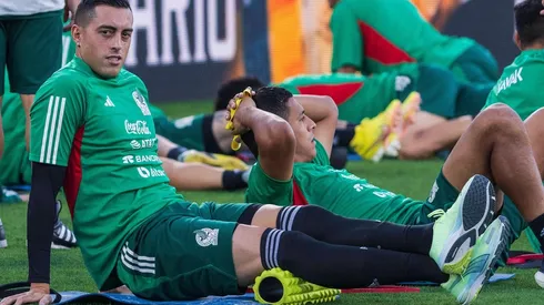 Rogelio Funes Mori en entrenamiento con la selección mexicana.